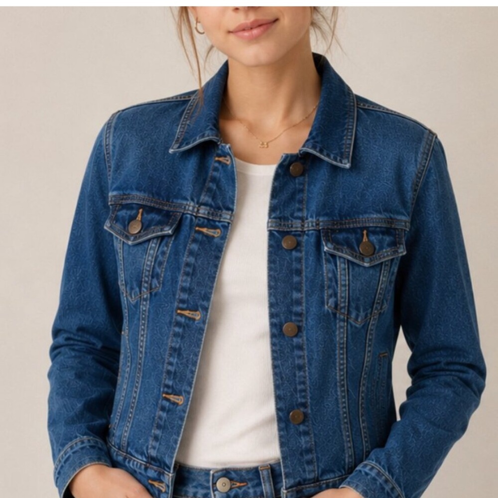 Levi’s Denim Jean 
Jacket —  Size XL (Youth size 14-16)- vintage
